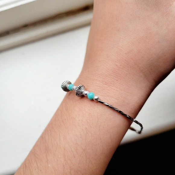 Handmade Dainty Sterling Silver Turquoise Beaded Bracelet - Picture 7 of 8